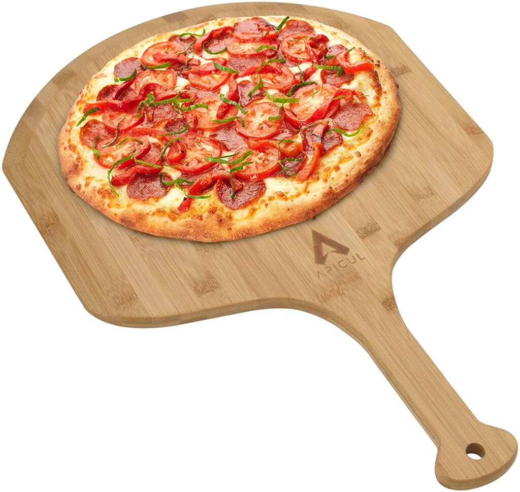 Wood vs. Metal Pizza Peel Which is Better and Why?