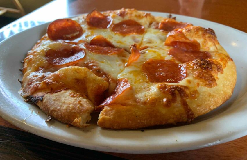 What Size is a Personal Pizza; Is it Enough For You?